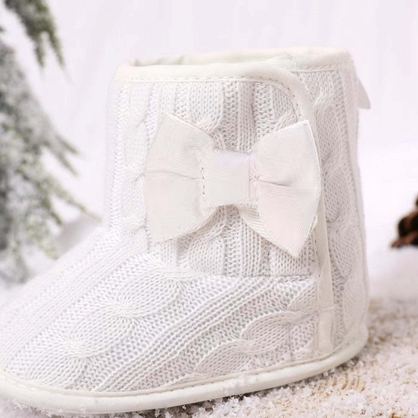 Knit Toddler Boots with Bow Detail, Perfect for Little Walkers