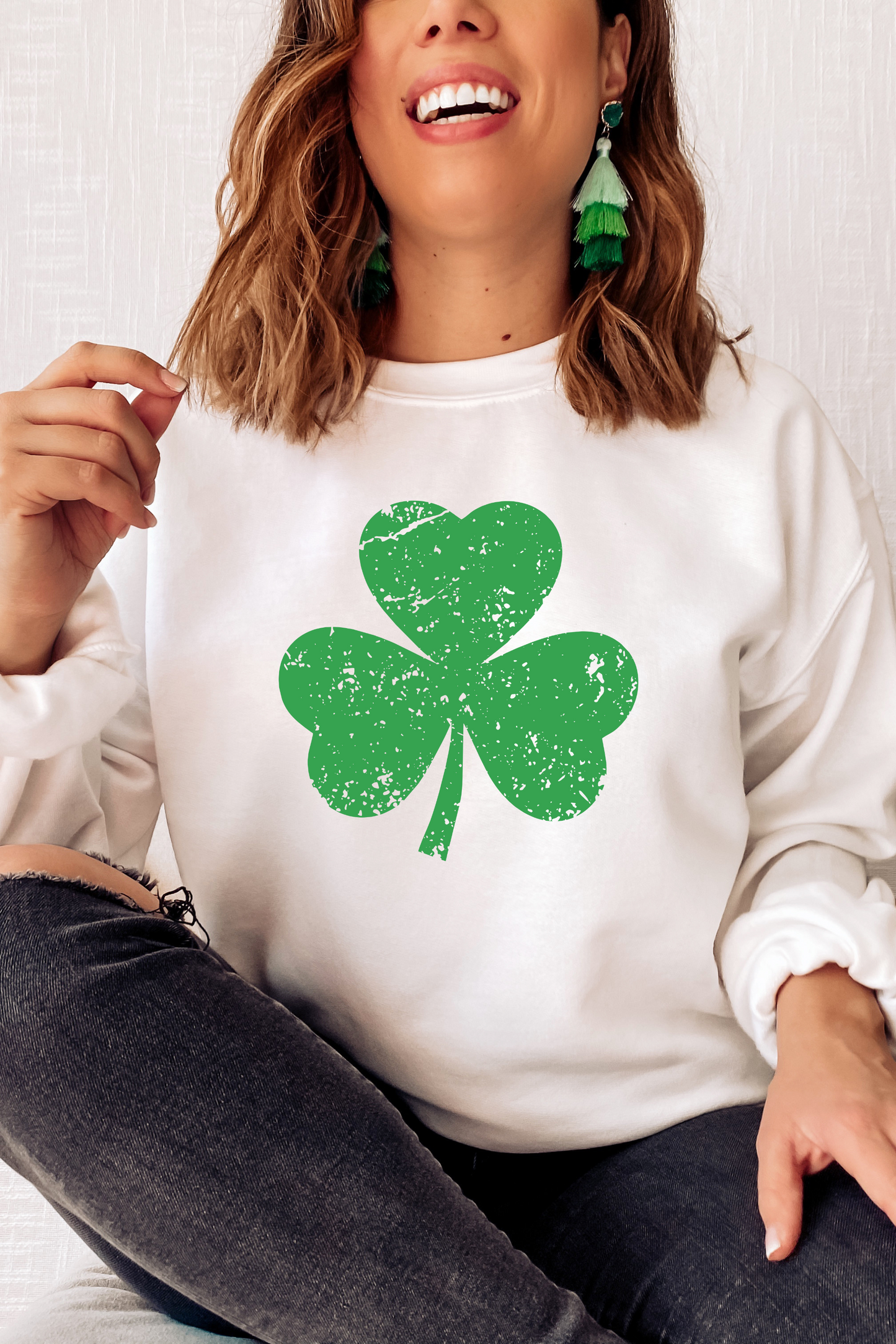 DISTRESSED SHAMROCK SWEATSHIRT